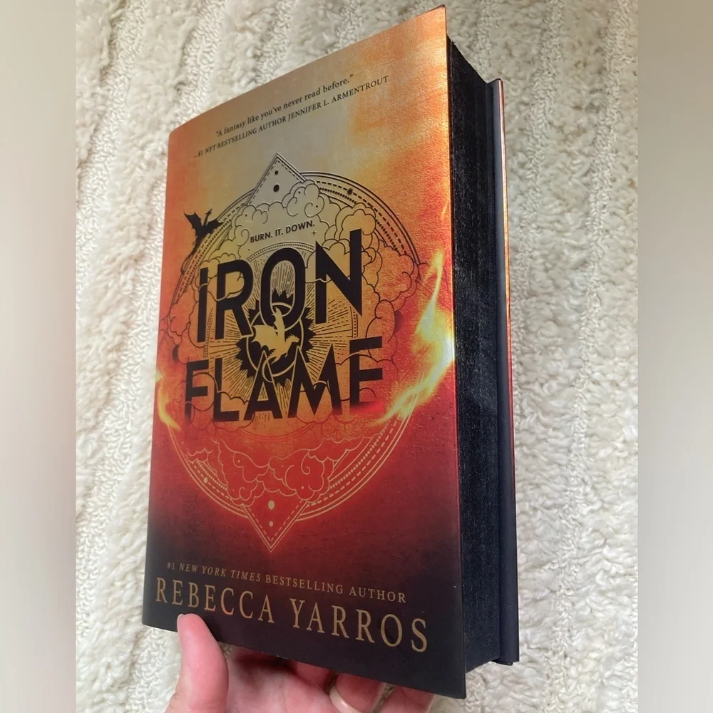 Iron Flame by Rebecca Yarros Sprayed Edges Limited Edition